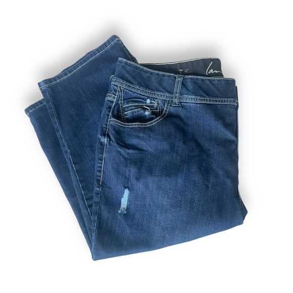 Lane Bryant Dark Wash Stretch Denim Capri Jeans Size 20 Plus Mid Rise - Picture 1 of 7